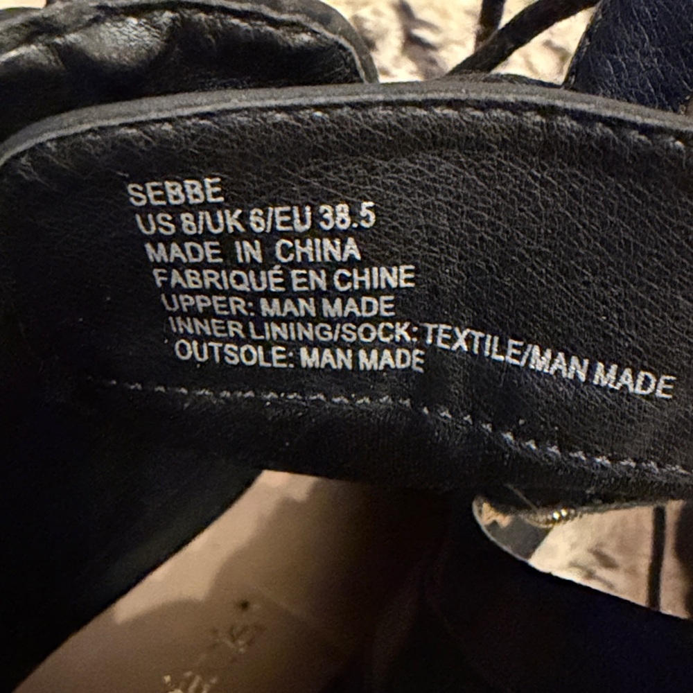 Shoedazzle Sebbe Lug-Sole Bootie - Picture 12 of 12